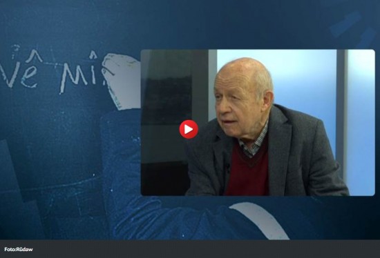 İsmail Beşikçi: Seçmeli Derslerle Kürtçe Öğretmek Kürtlere Bir Hakaret
